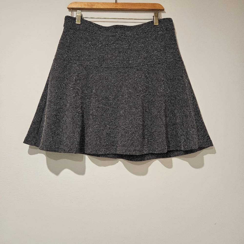 New York & Company Mini Skirt, Size 10 - Picture 1 of 4